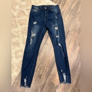 SHEIN Dark washed distressed Skinny jeans Size Medium